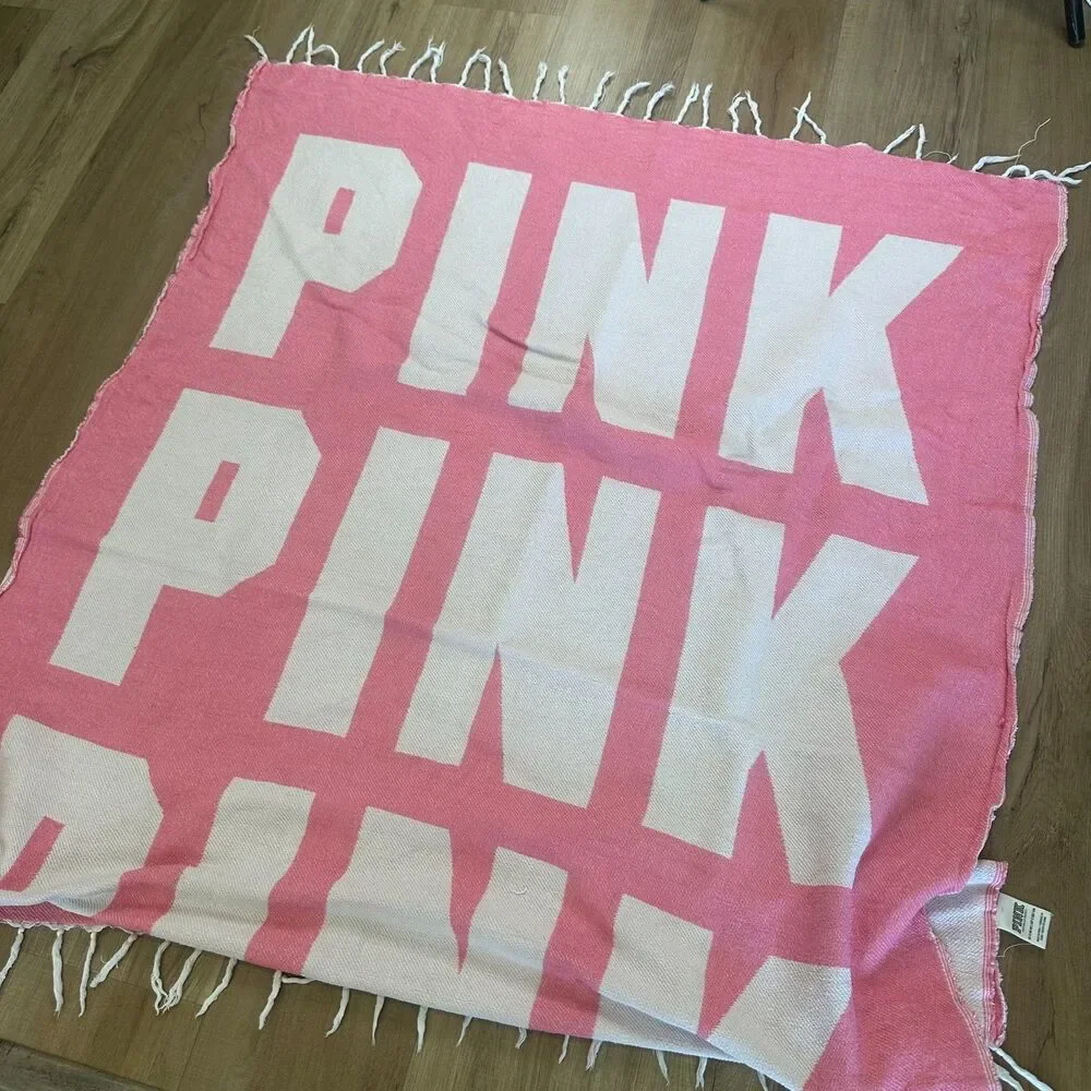 PINK Victorias Secret vs victoria